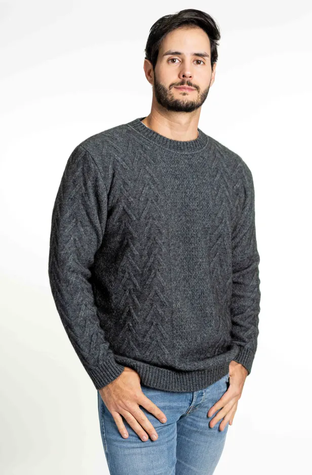 CREW NECK ARAN JUMPER